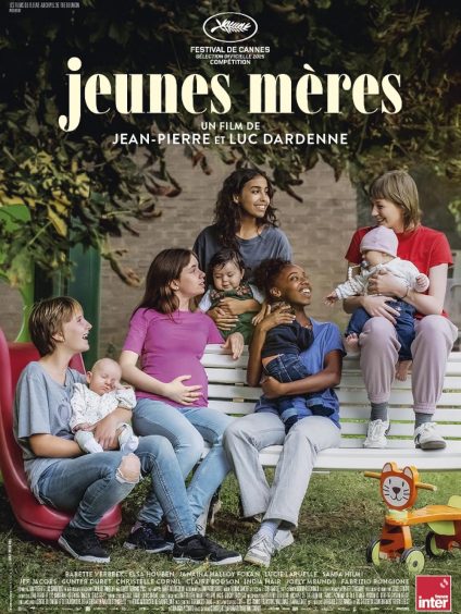 JEUNES MERES