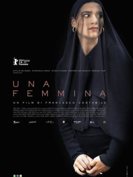 UNA FEMMINA